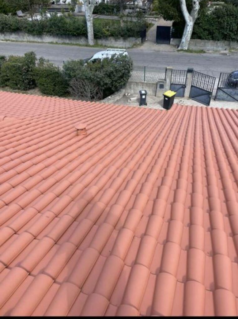 couvreur pose hydrofuge couleur draguignan 83300