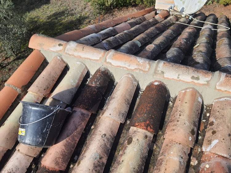 reparation faitage toiture en urgence frejus var